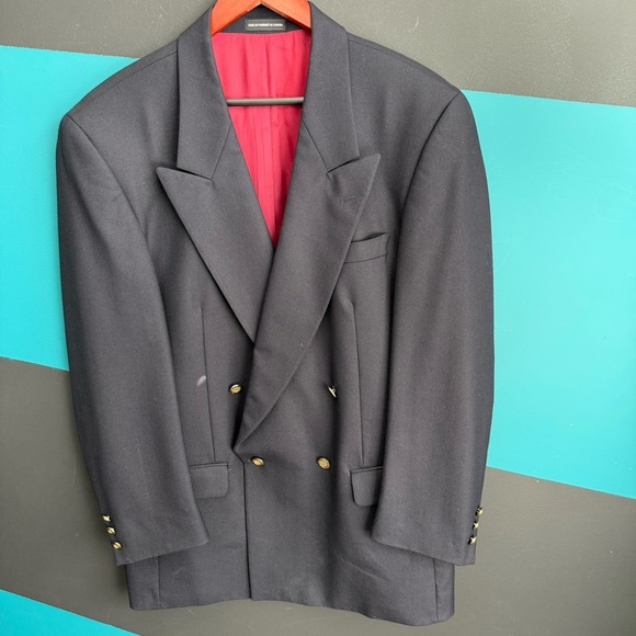 Oscar de la Renta Blue Navy Blazer with Gold Buttons - Picture 2 of 13